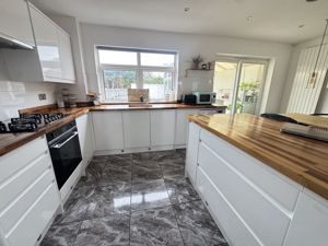 Photo 7- click for photo gallery